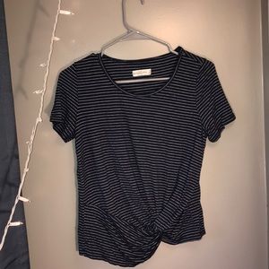 !! Abercrombie & Fitch short sleeve !!
